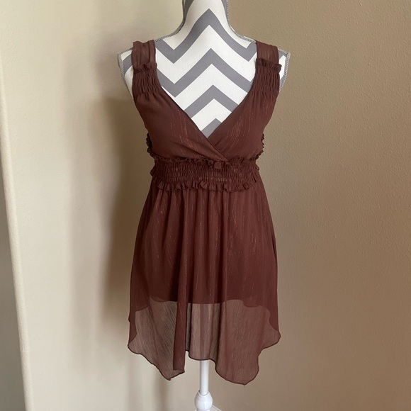 Jordache Tops - Jordache Brown V-Neck Waist Sleeveless Top w/ Sparkle - Size: Juniors Small